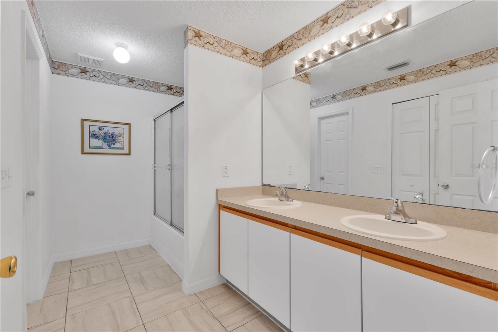 Image 11 of 27 For 2529 Hamlet Lane