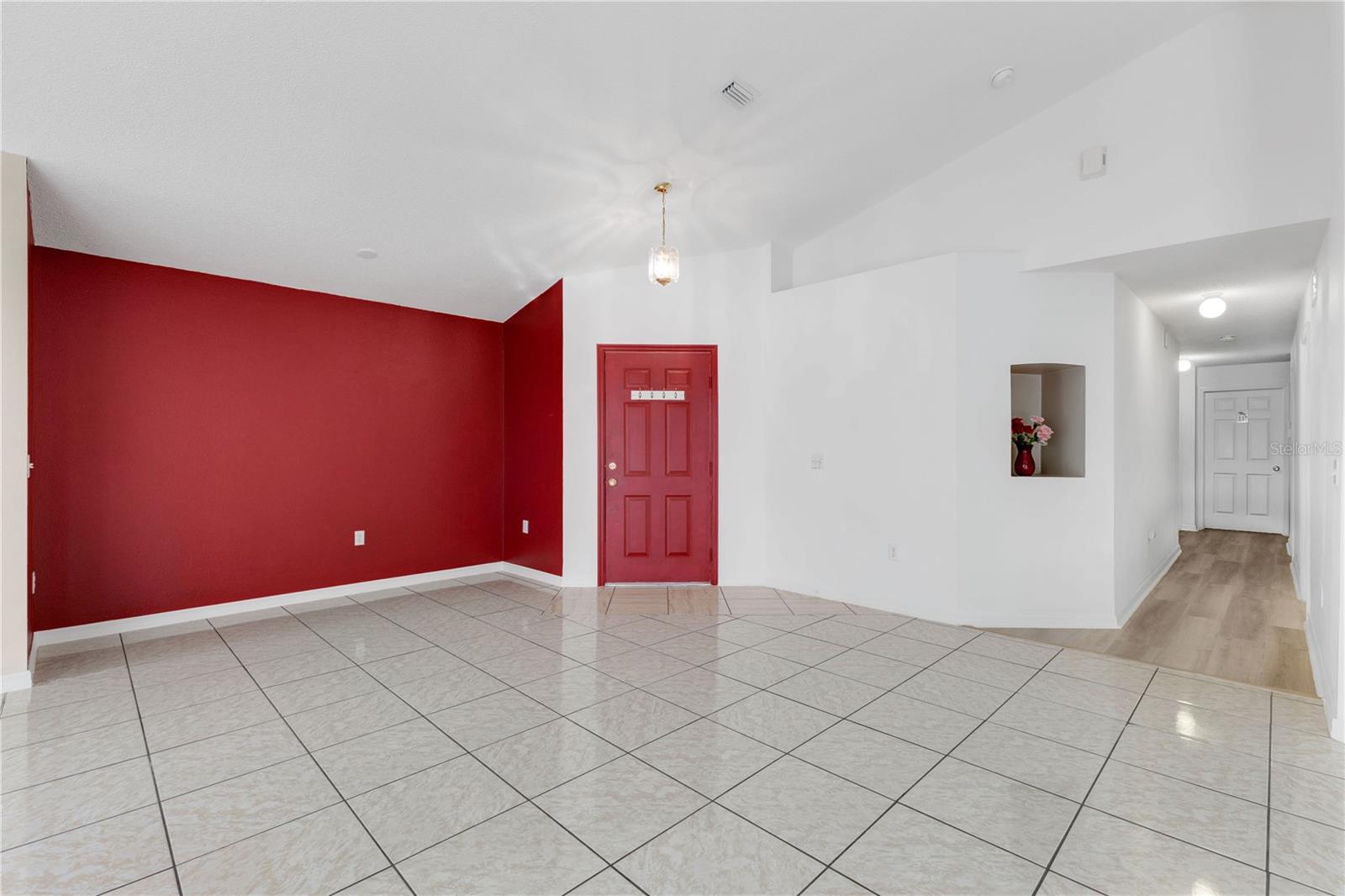 Image 2 of 27 For 2529 Hamlet Lane