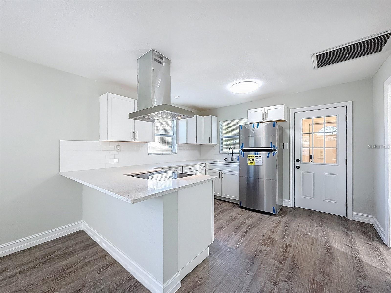 Image 6 of 12 For 2408 Magnolia Street