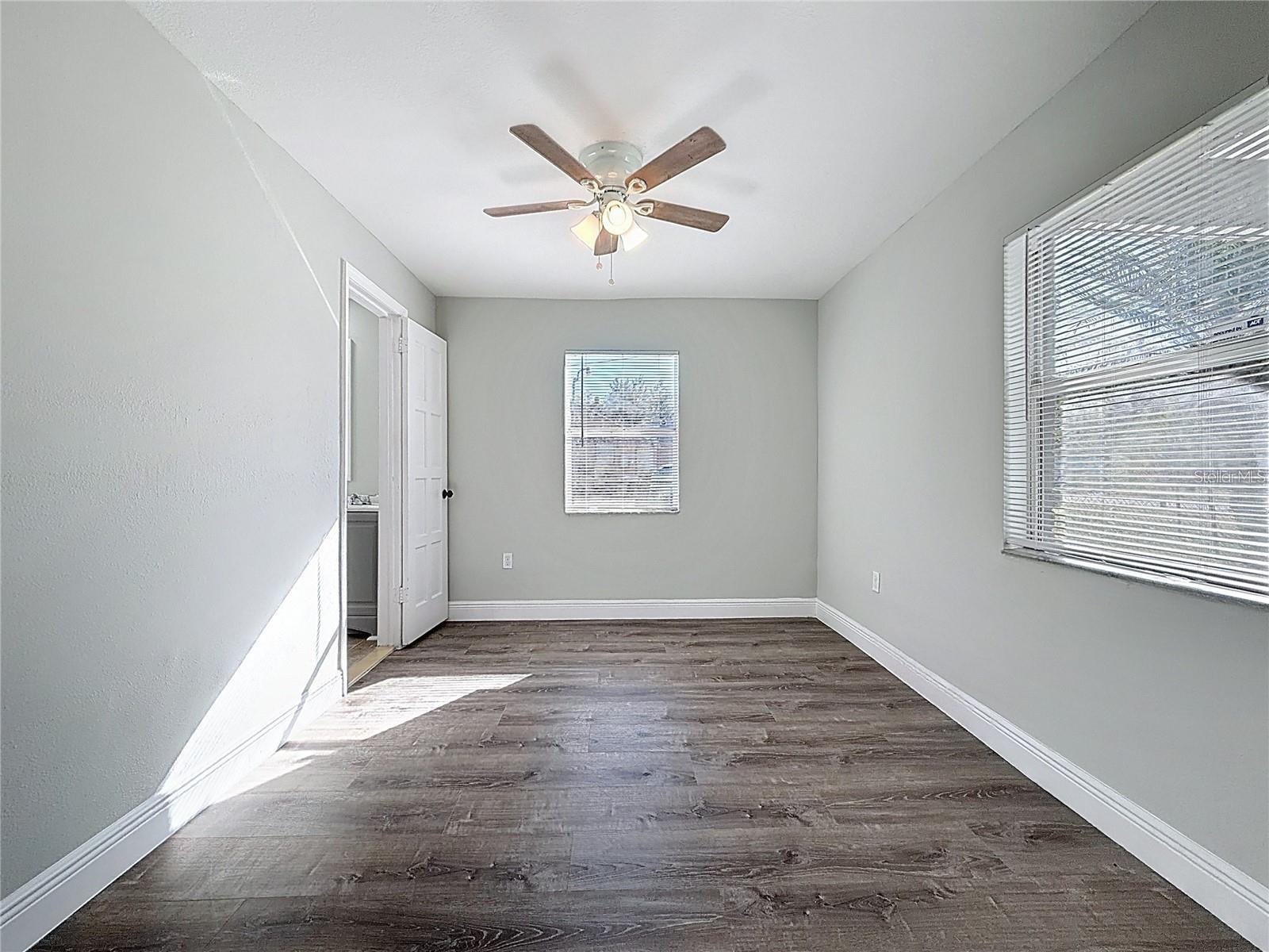 Image 8 of 12 For 2408 Magnolia Street