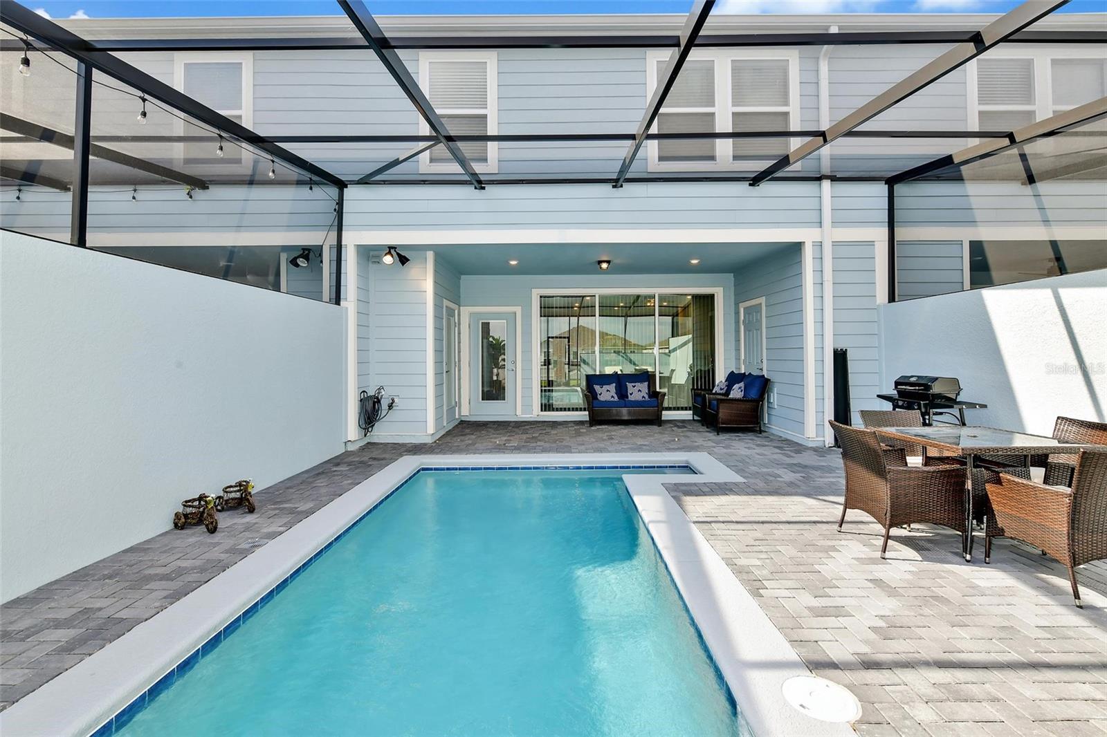 Image 39 of 44 For 3721 Pacific Lane