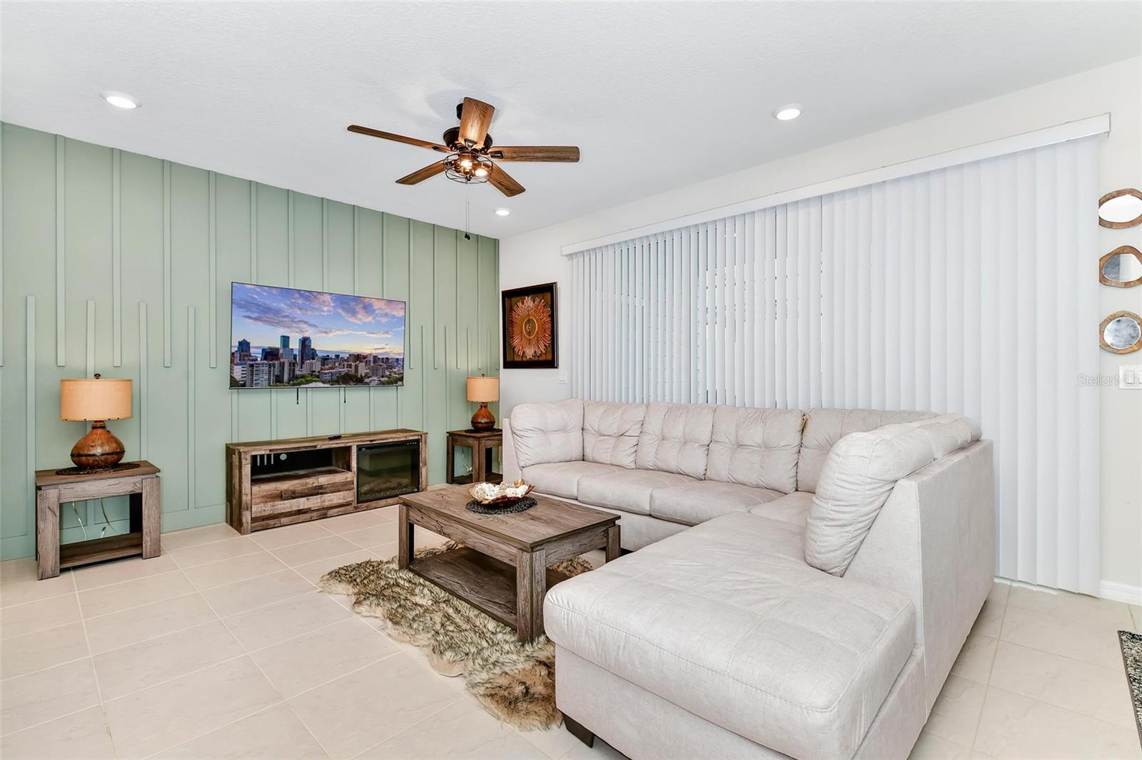 Image 7 of 44 For 3721 Pacific Lane