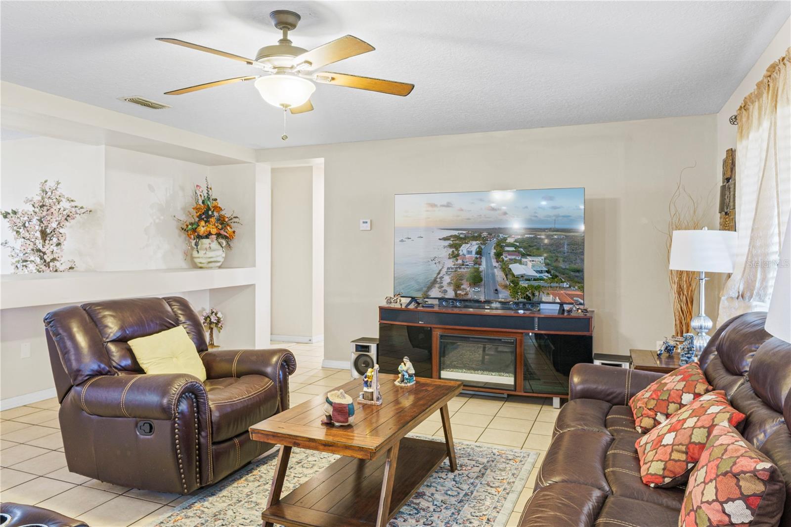 Image 12 of 46 For 4071 Flowering Peach Lane