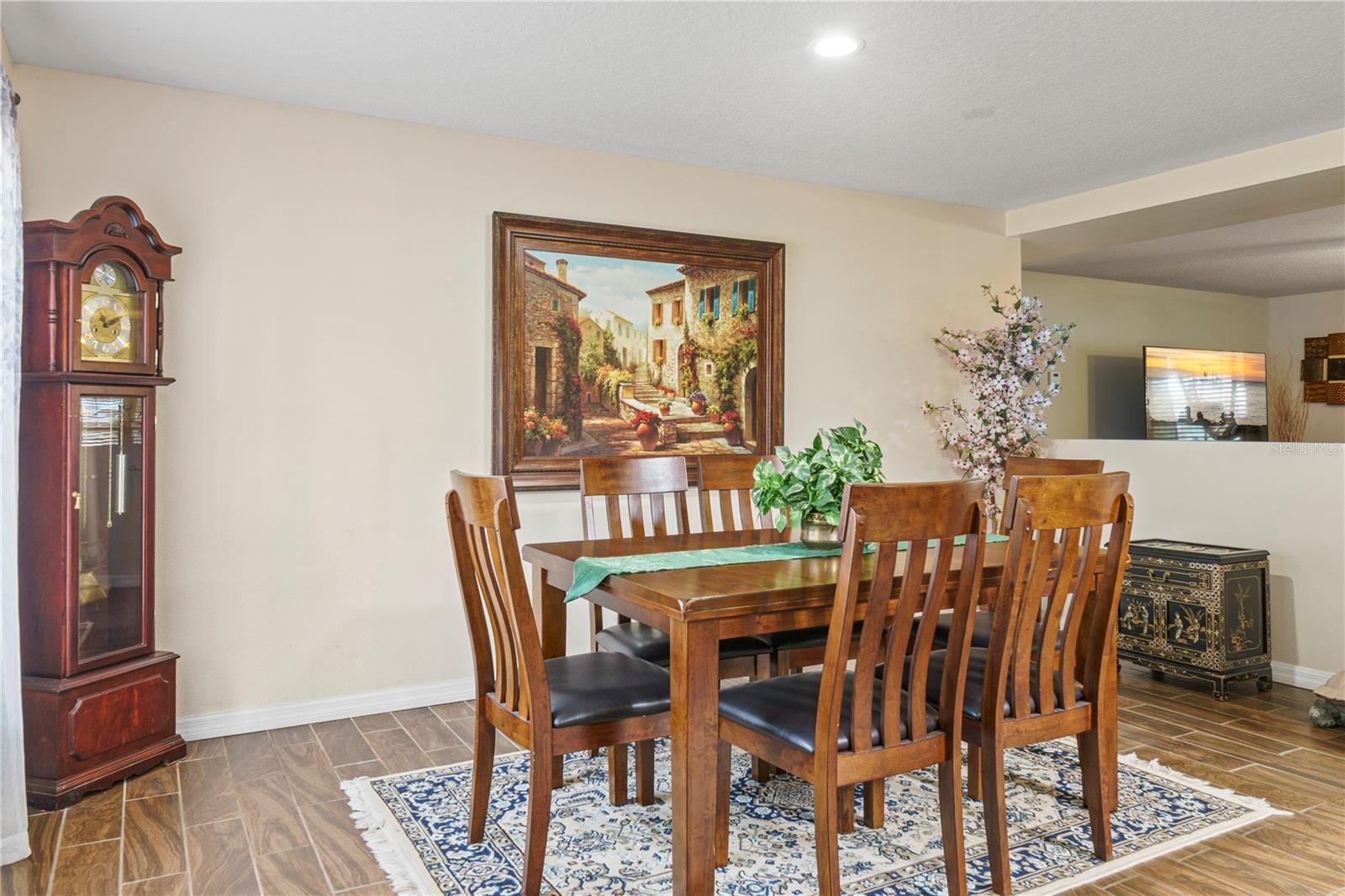 Image 7 of 46 For 4071 Flowering Peach Lane