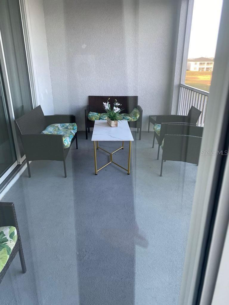 Image 11 of 15 For 1057 Splash Shot Place 1057