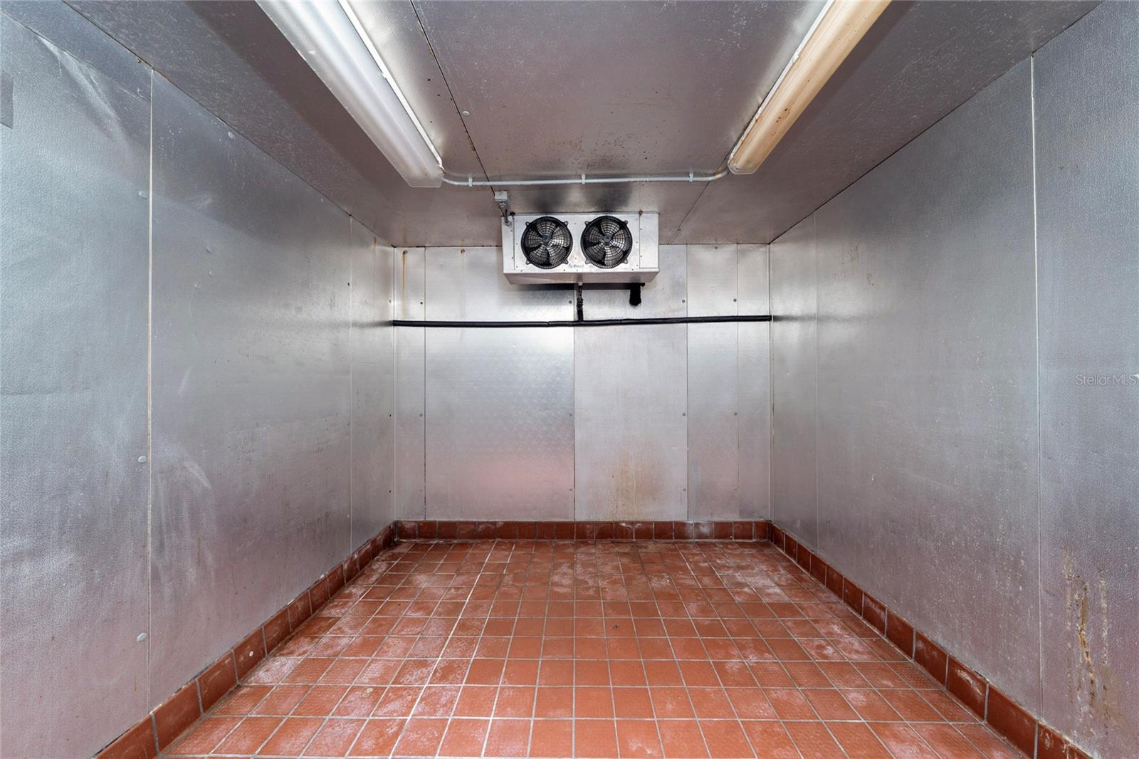 Image 20 of 38 For 7155 Orange Blossom Trail