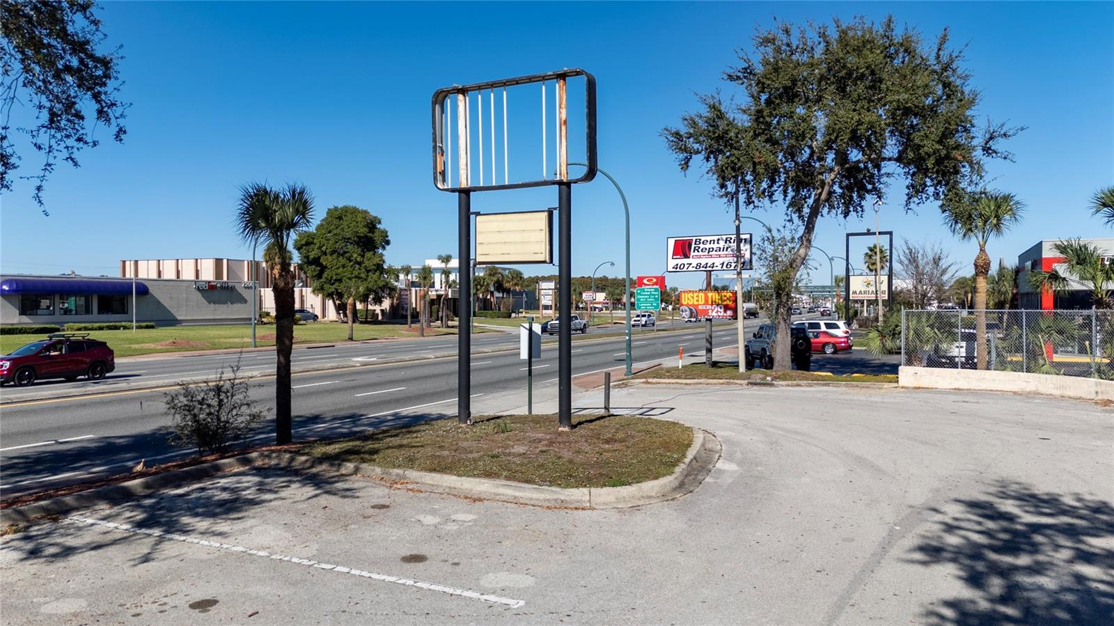 Image 34 of 38 For 7155 Orange Blossom Trail