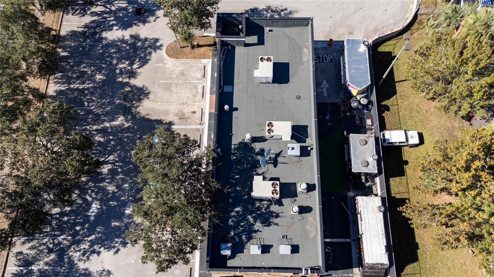 Image 7 of 38 For 7155 Orange Blossom Trail