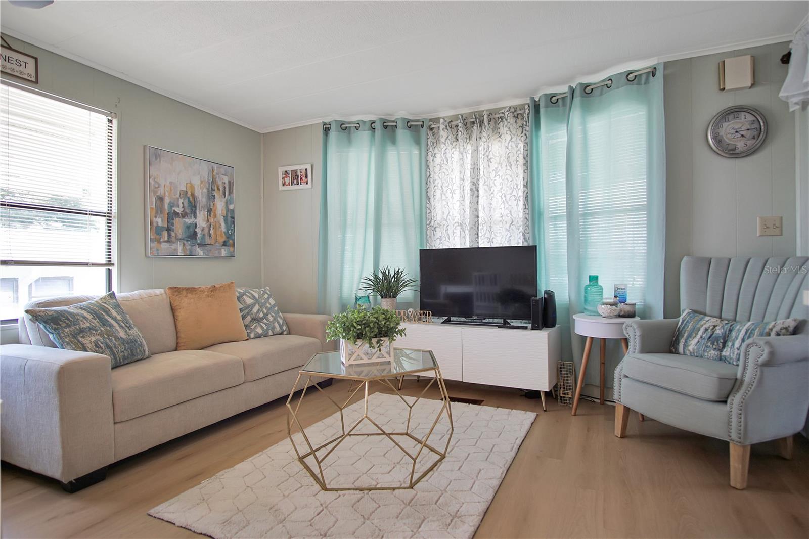 Image 4 of 28 For 251 Patterson Road C13