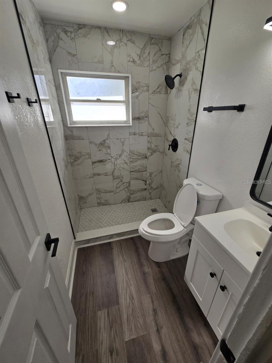 Image 22 of 38 For 1232 Elinore Drive