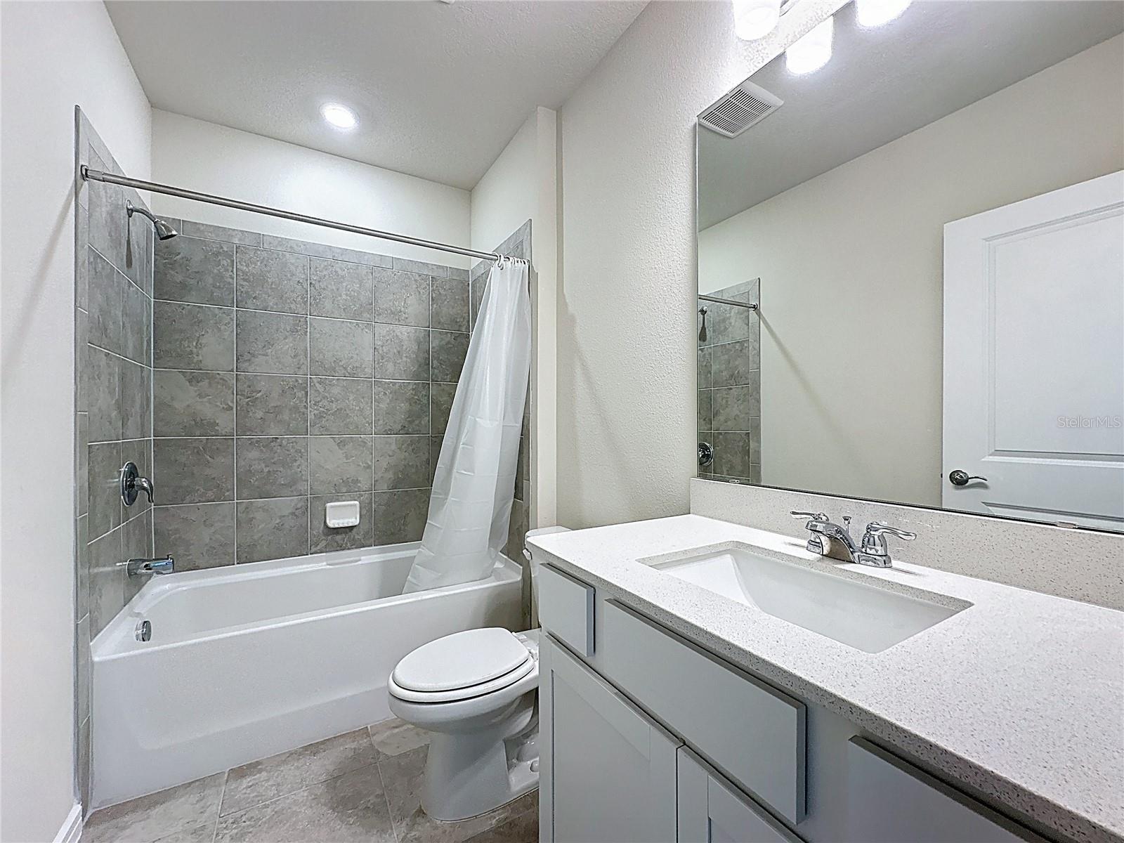 Image 23 of 48 For 1997 Tohoqua Boulevard