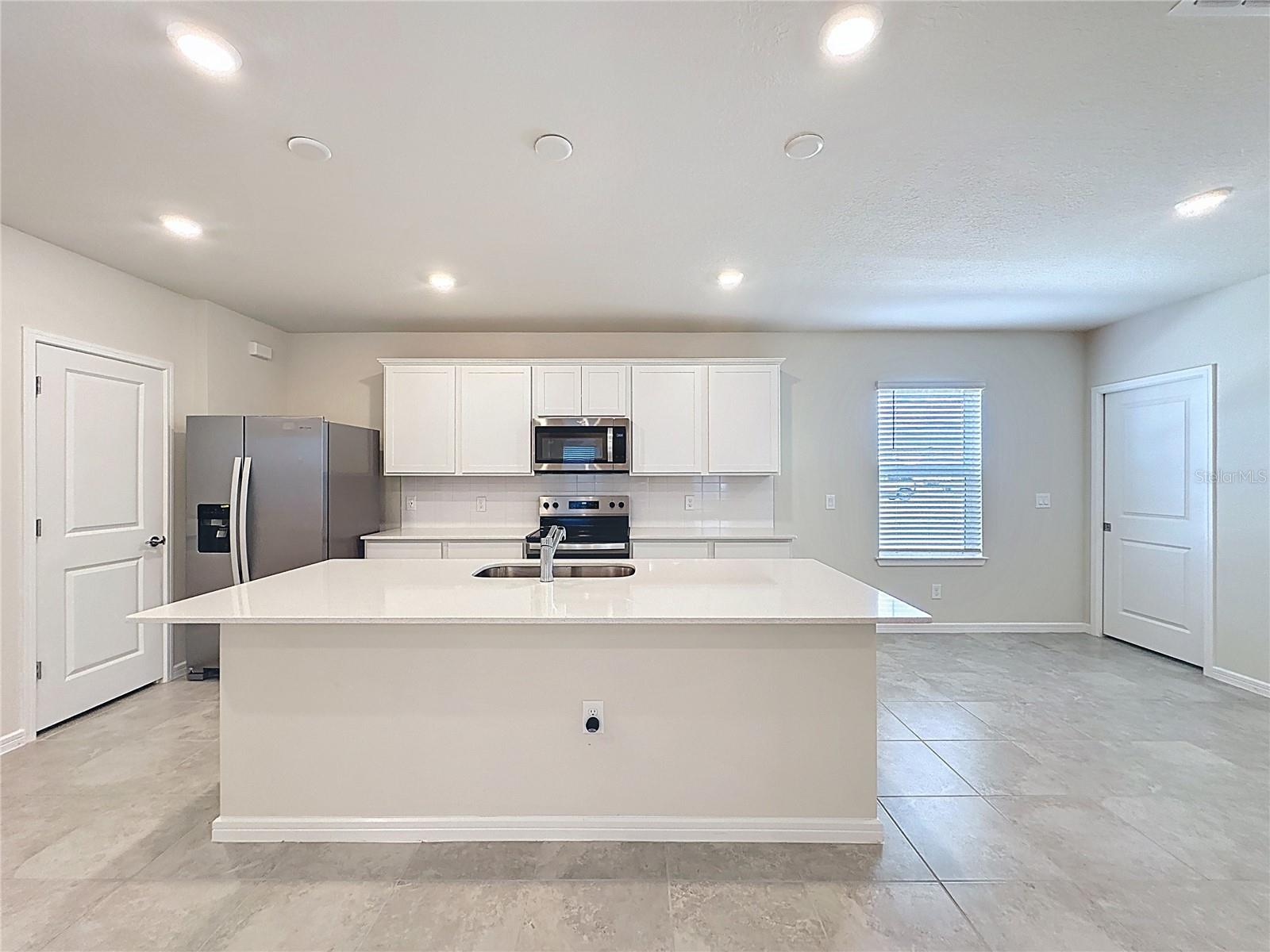 Image 31 of 48 For 1997 Tohoqua Boulevard