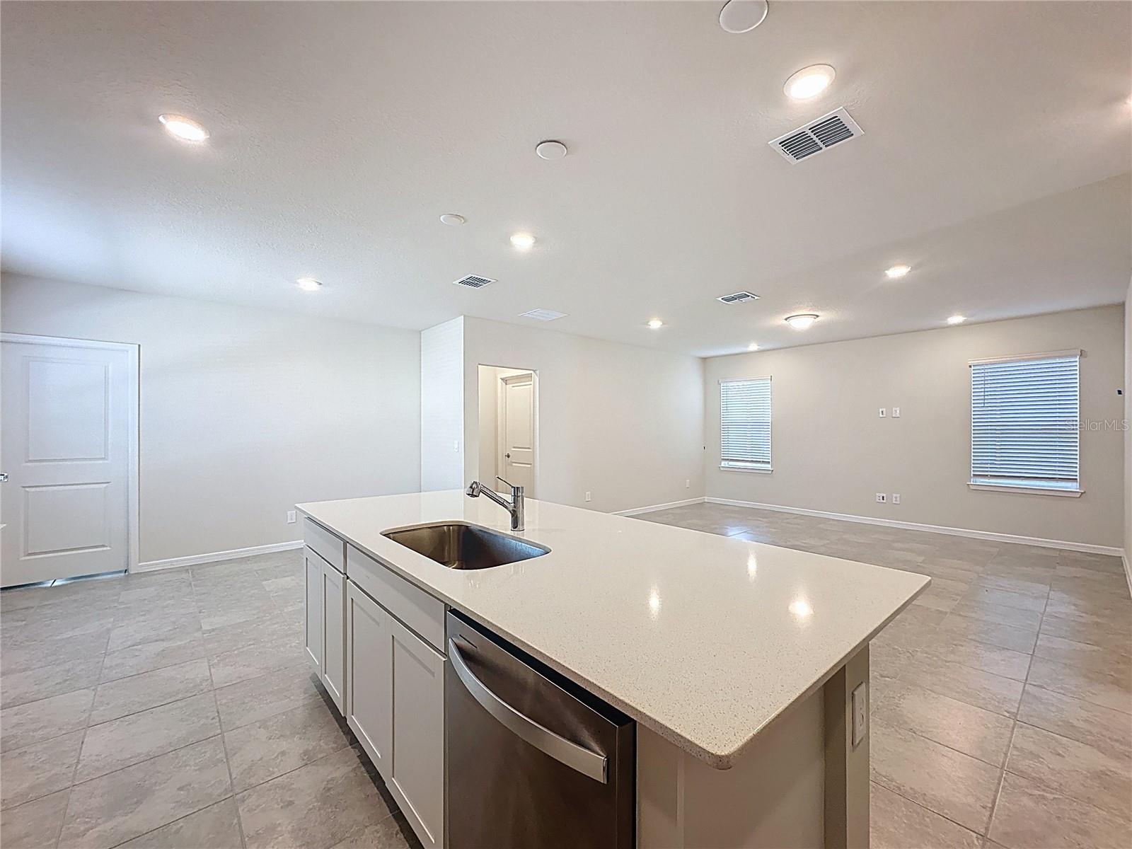 Image 37 of 48 For 1997 Tohoqua Boulevard