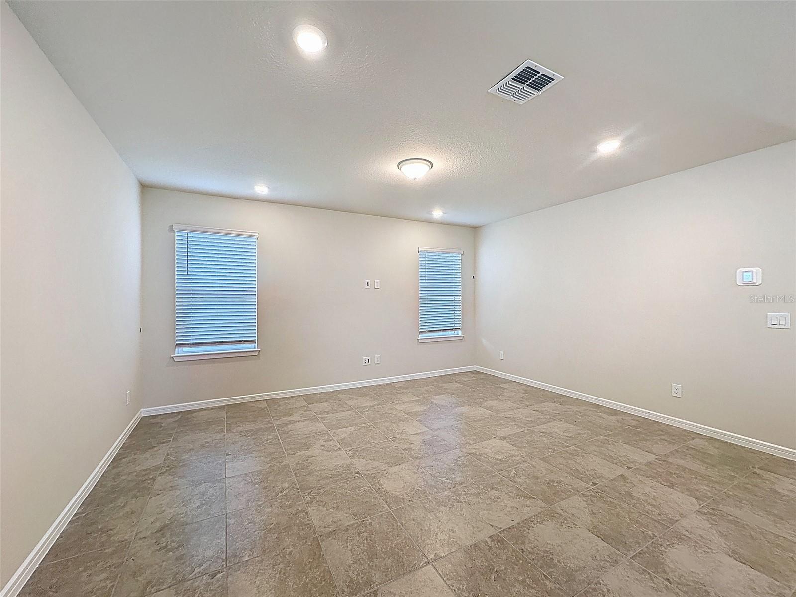 Image 38 of 48 For 1997 Tohoqua Boulevard