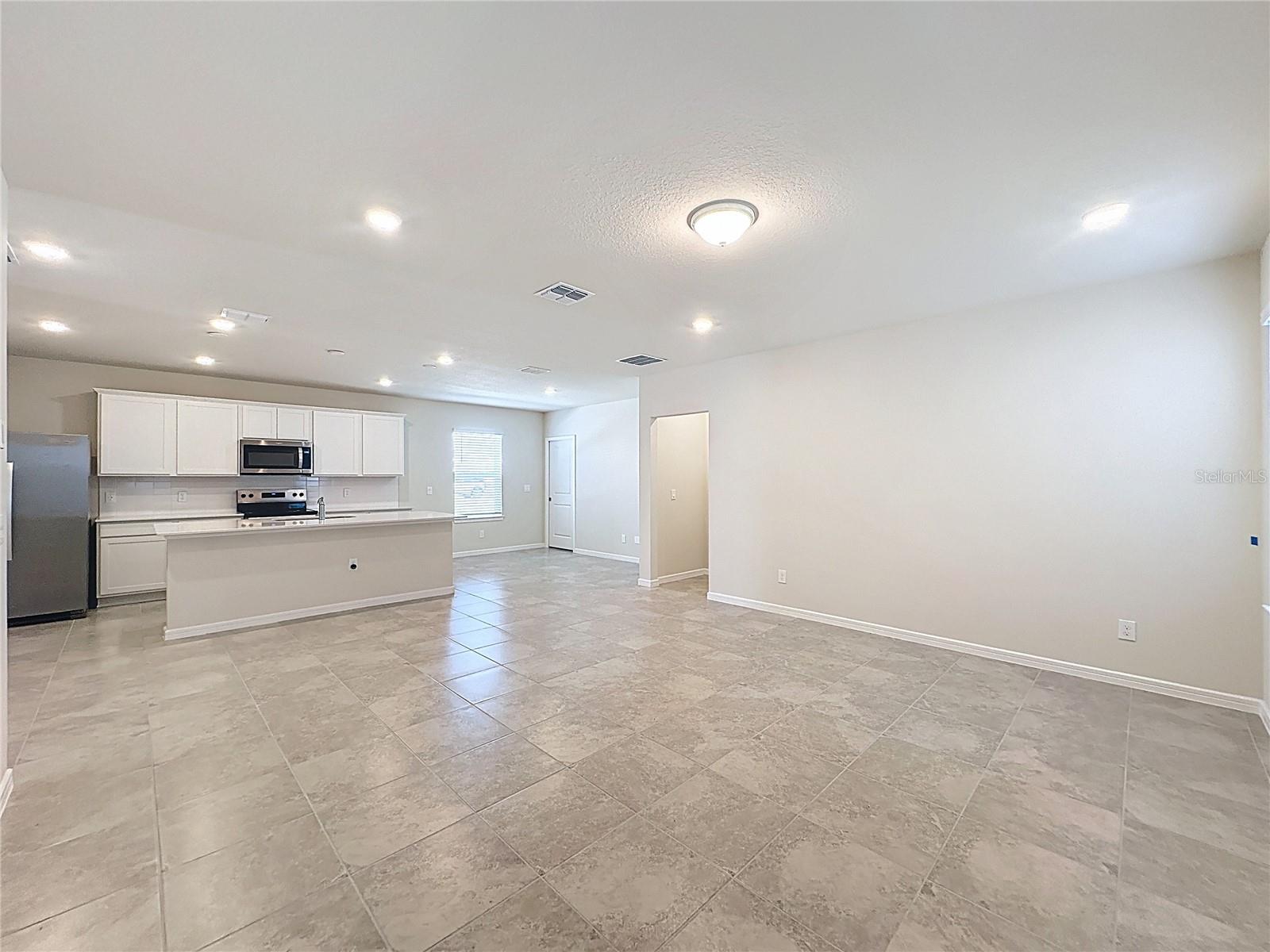 Image 41 of 48 For 1997 Tohoqua Boulevard