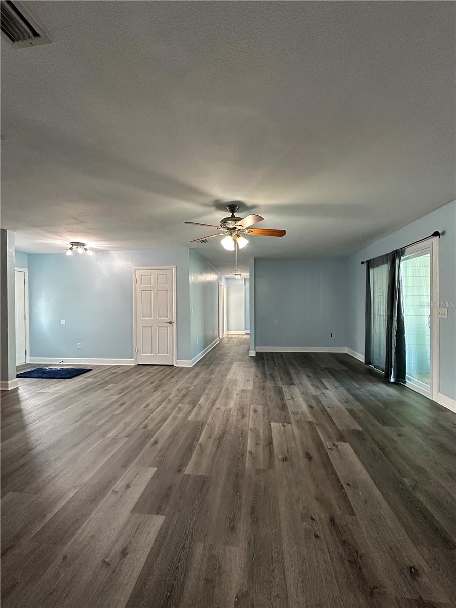 Image 8 of 32 For 3648 Dogwood Place