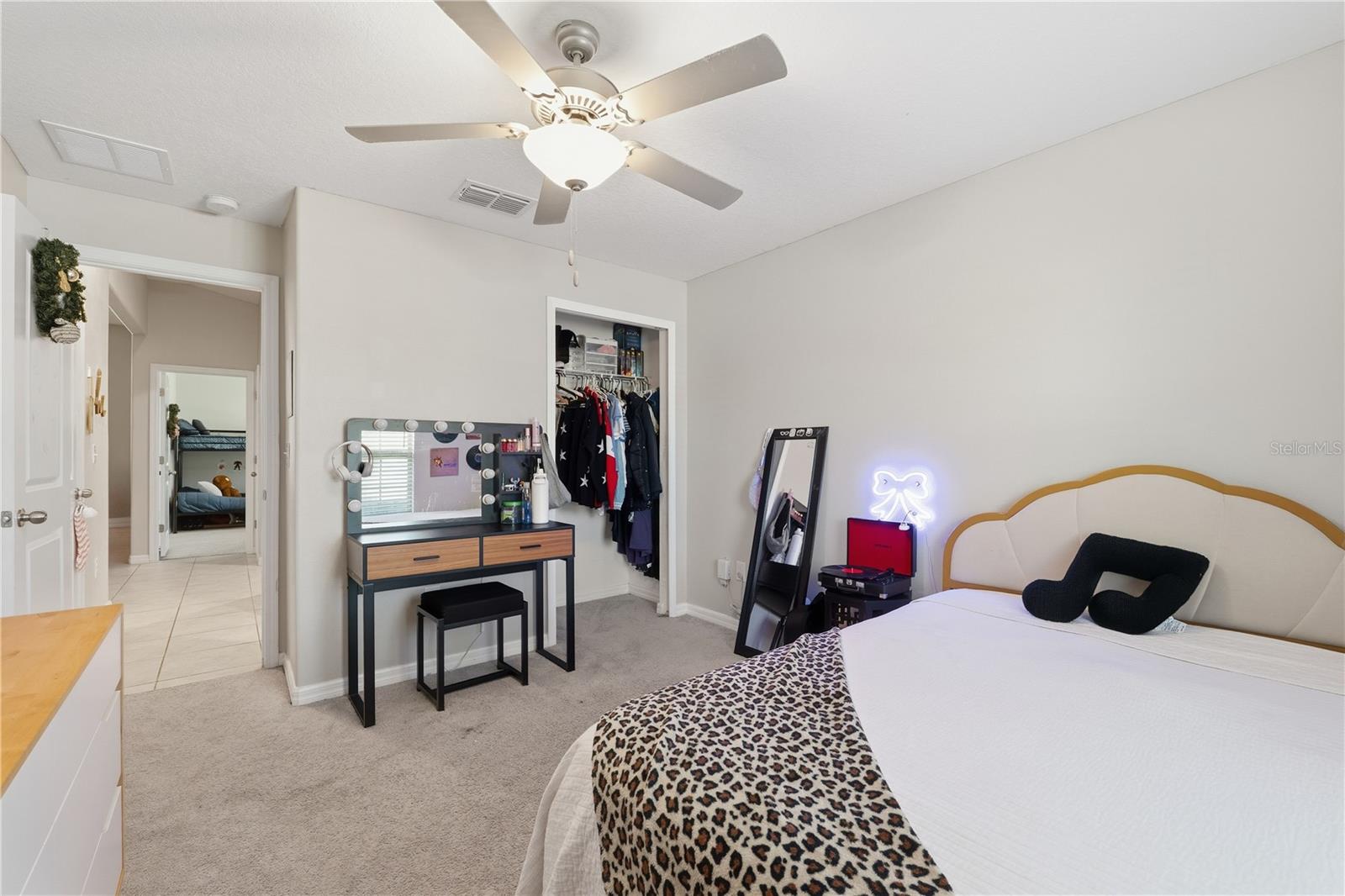 Image 15 of 41 For 13320 Crest Lake Drive