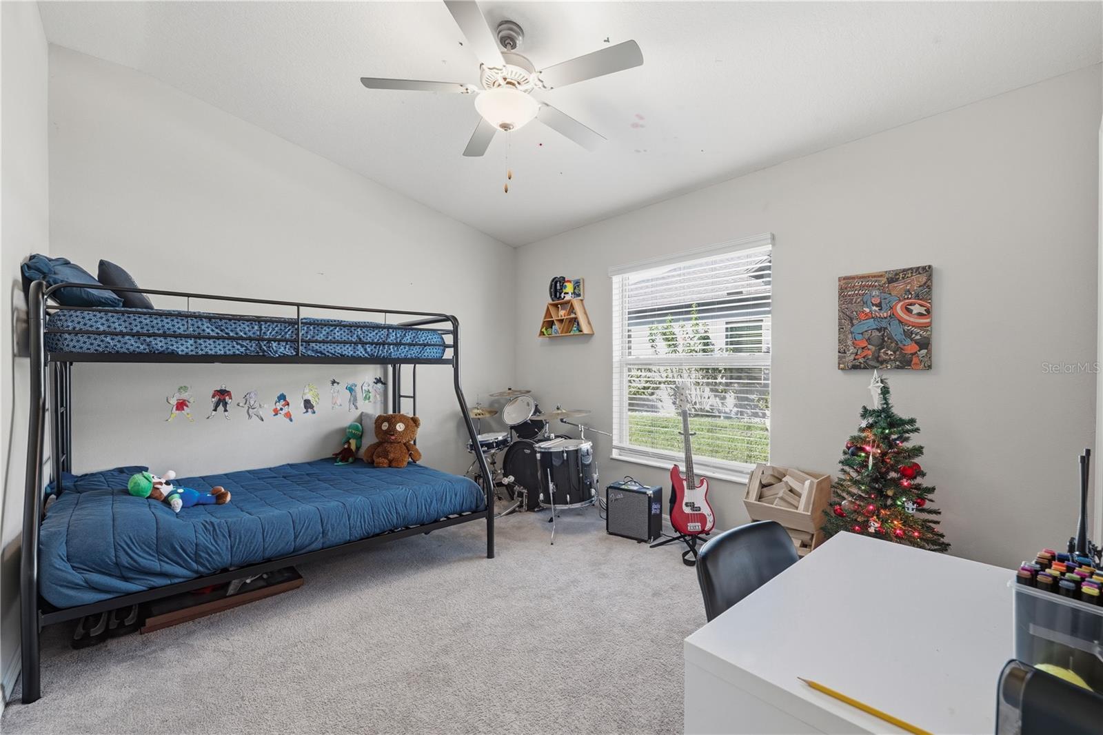 Image 16 of 41 For 13320 Crest Lake Drive