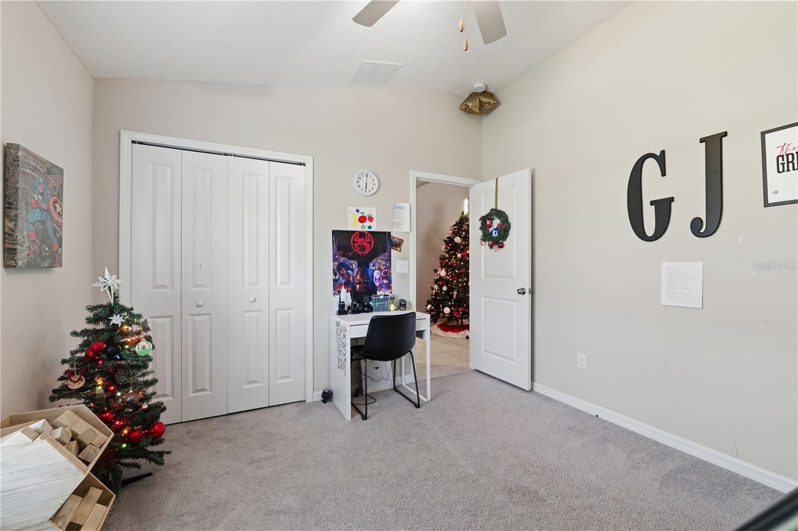 Image 17 of 41 For 13320 Crest Lake Drive