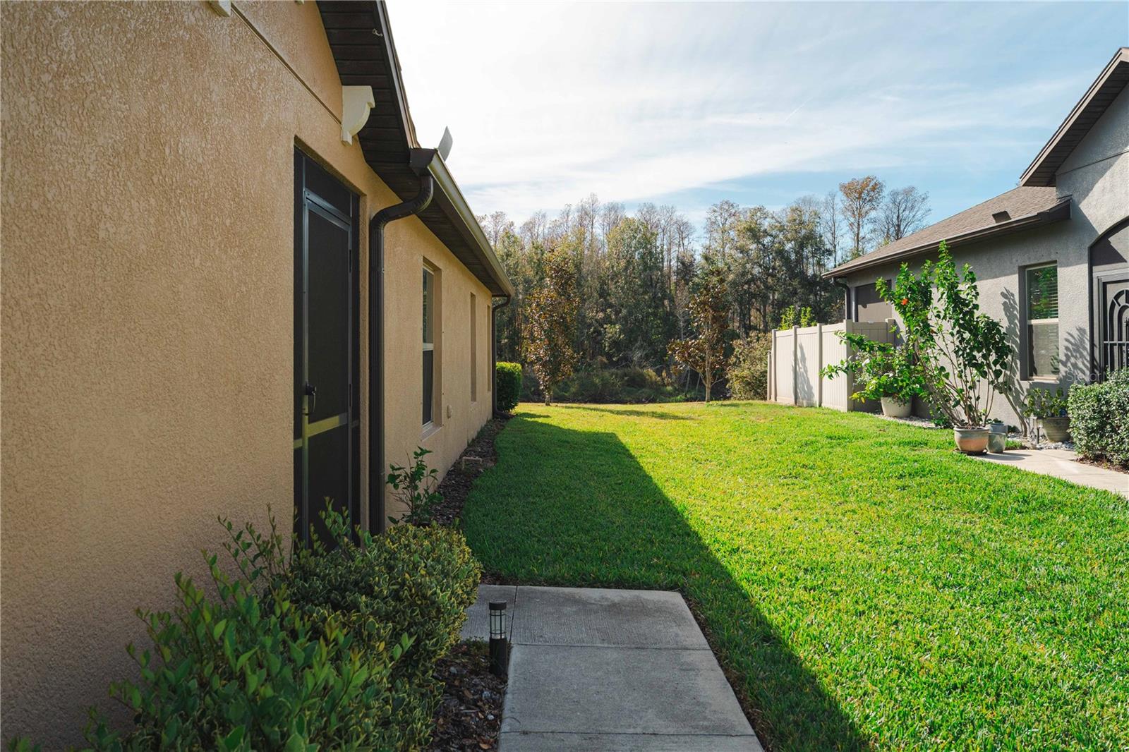 Image 23 of 41 For 13320 Crest Lake Drive