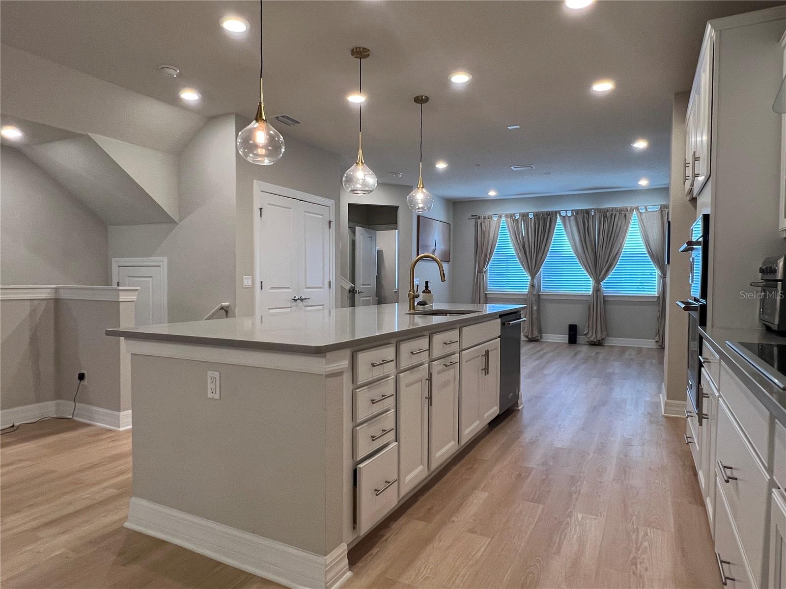 Image 9 of 18 For 7749 Sweet Star Avenue