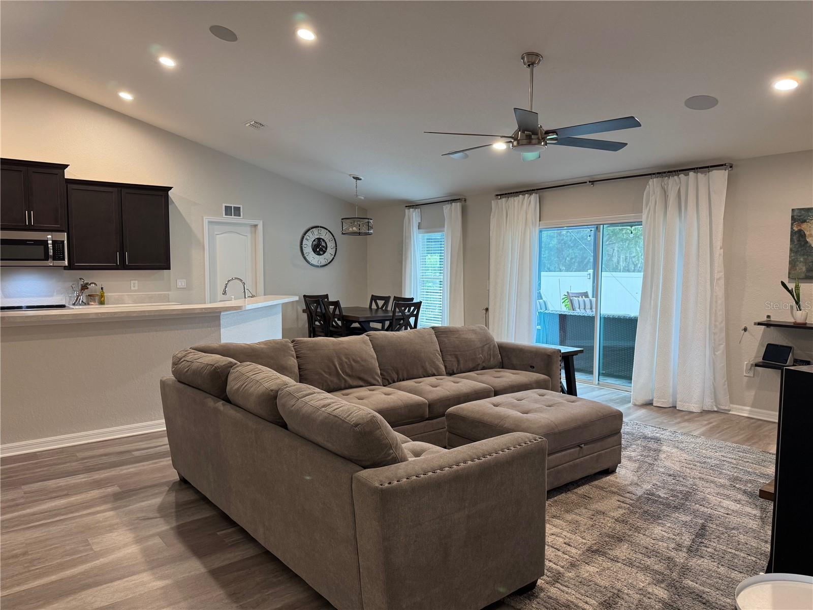 Image 3 of 23 For 244 Whispering Oaks Way