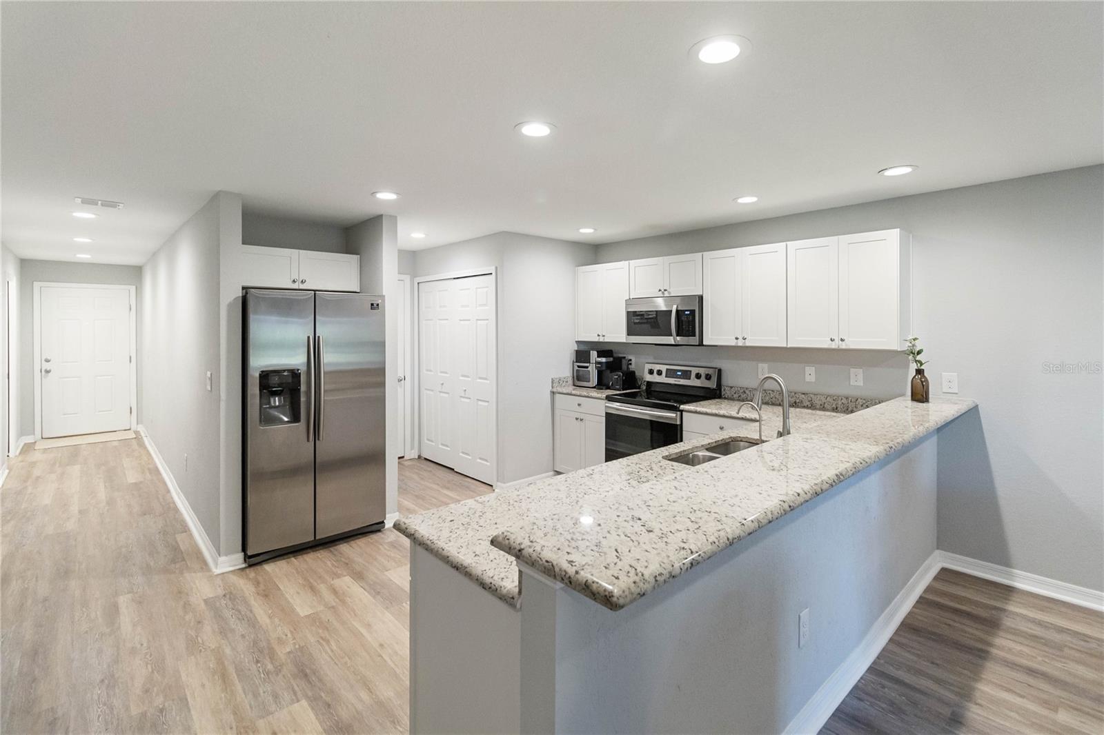 Image 8 of 27 For 2930 Fieldwood Circle