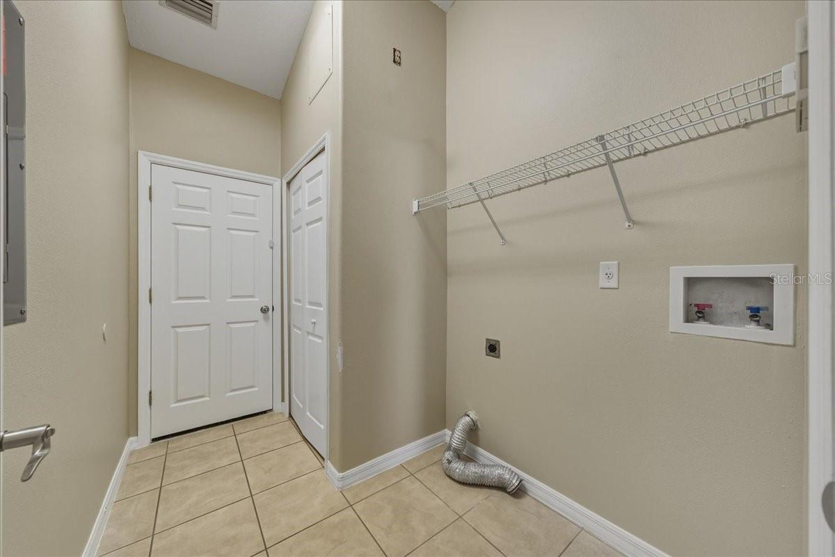 Image 10 of 31 For 20645-20647 Majestic Street