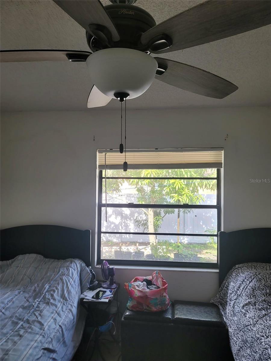 Image 19 of 36 For 4177 Flying Fortress Avenue