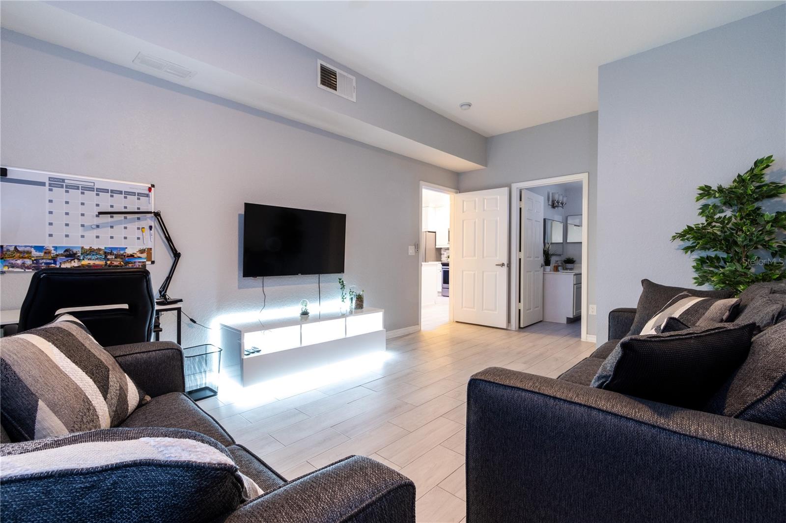 Image 21 of 29 For 2220 San Vittorino Circle 102