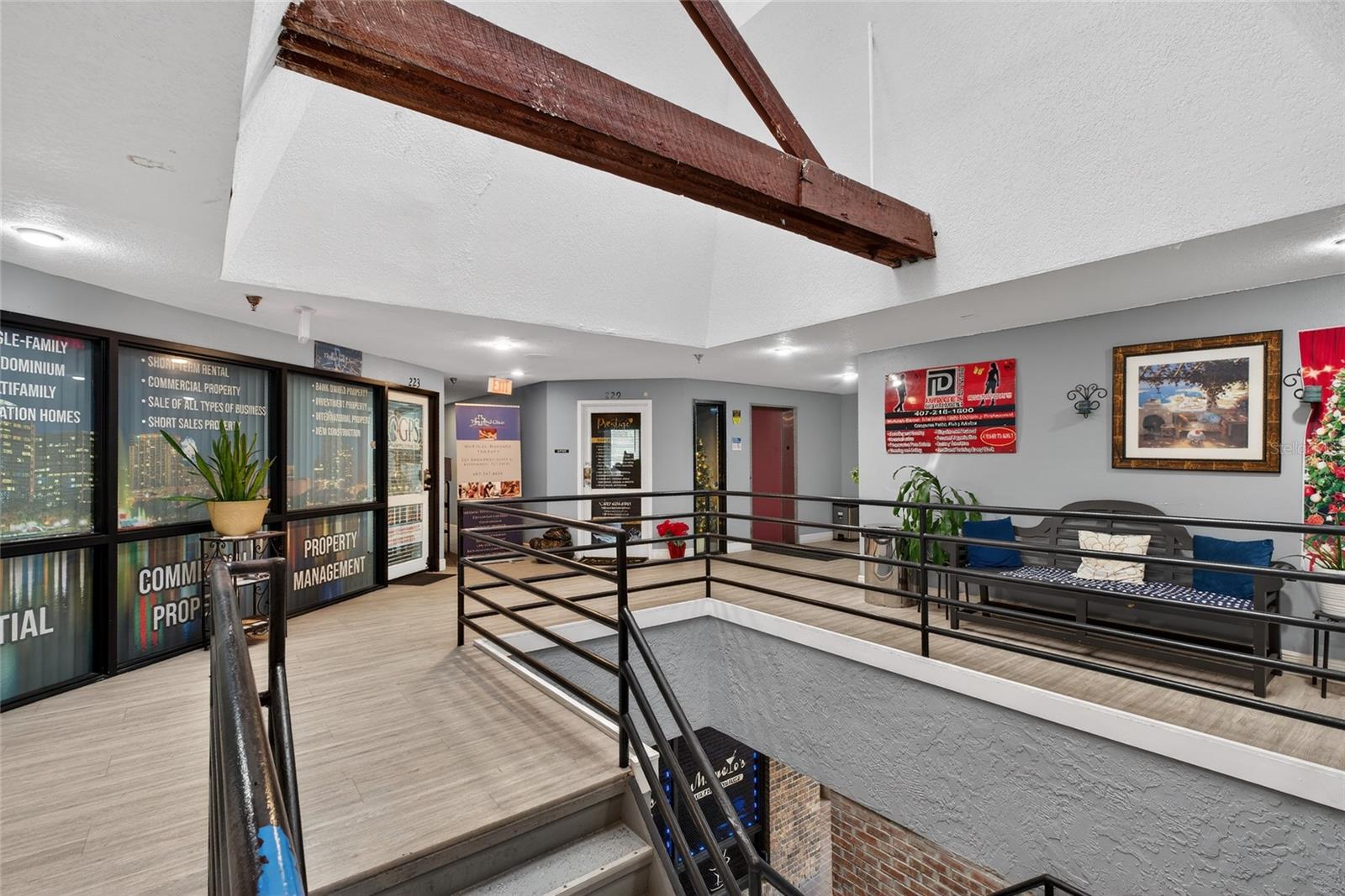 Image 14 of 20 For 219 Broadway