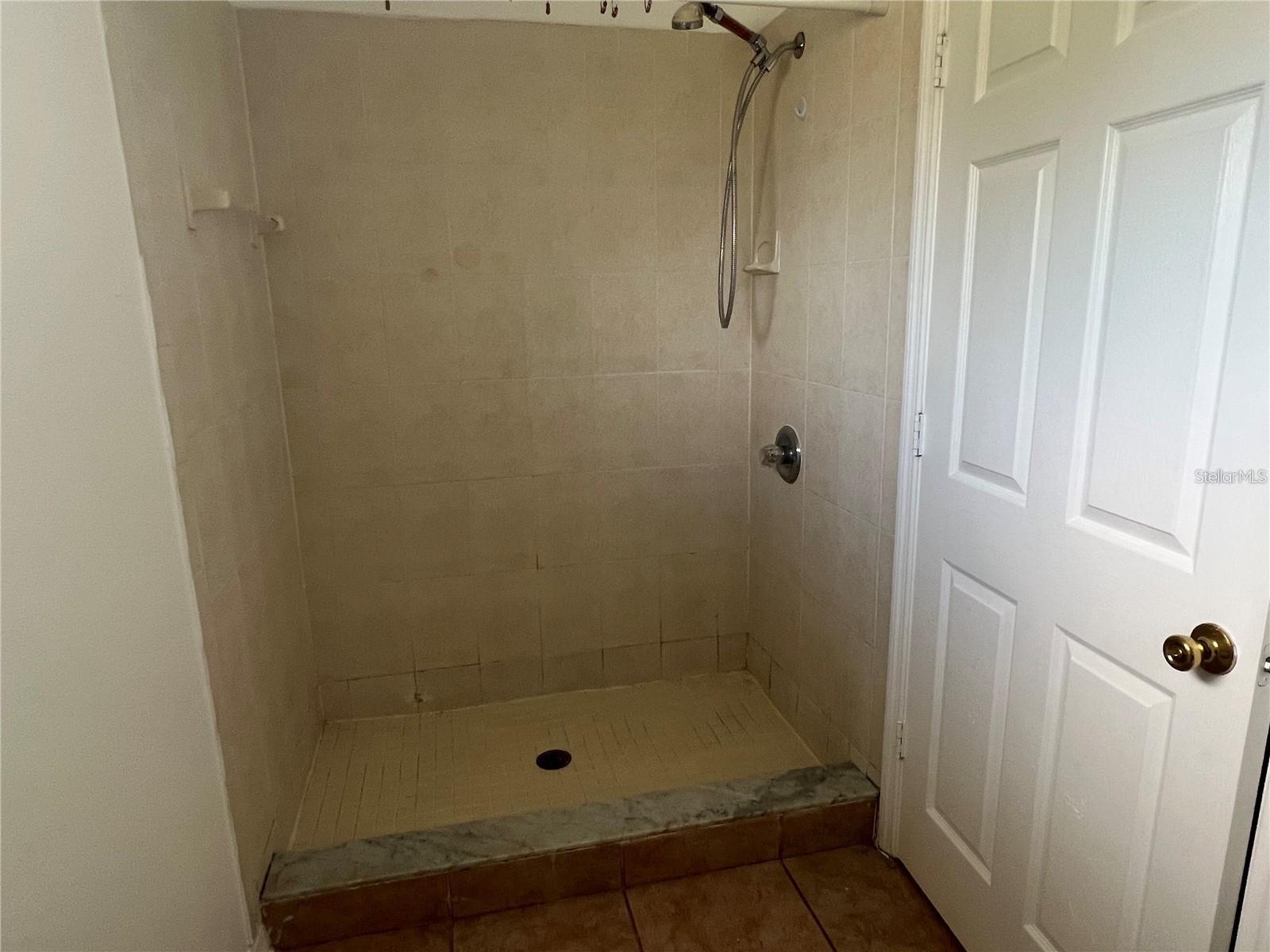 Image 10 of 16 For 270 Chadworth Drive