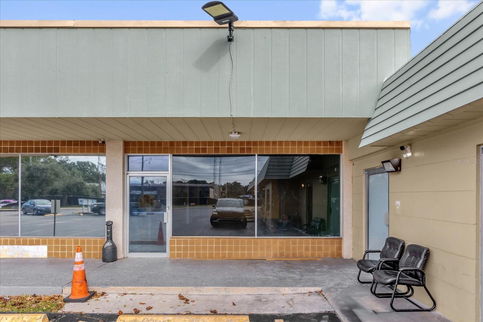 Image 14 of 23 For 1122 Lake Drive A-h