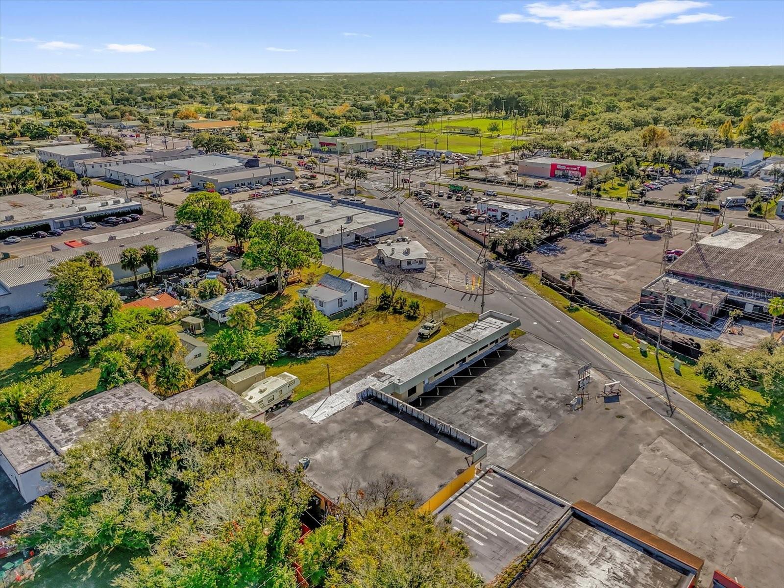 Image 20 of 23 For 1122 Lake Drive A-h