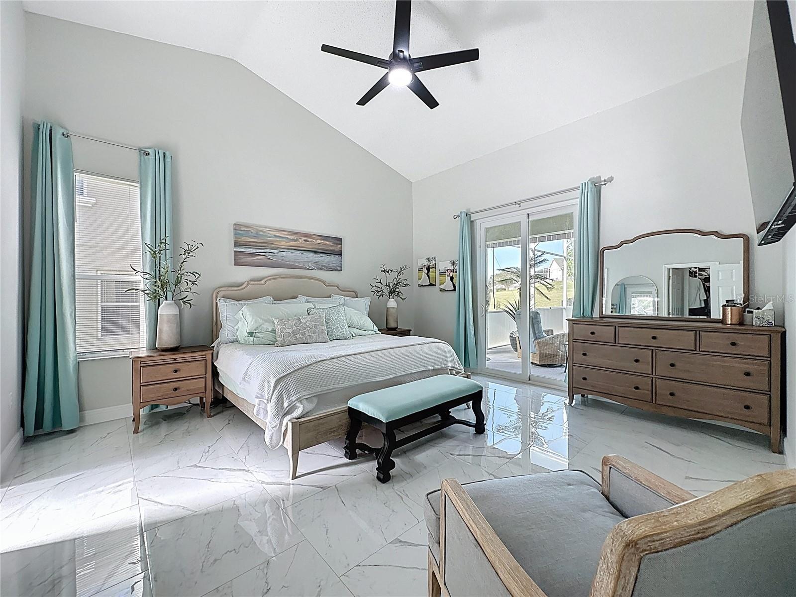 Image 35 of 97 For 1681 Waterview Loop