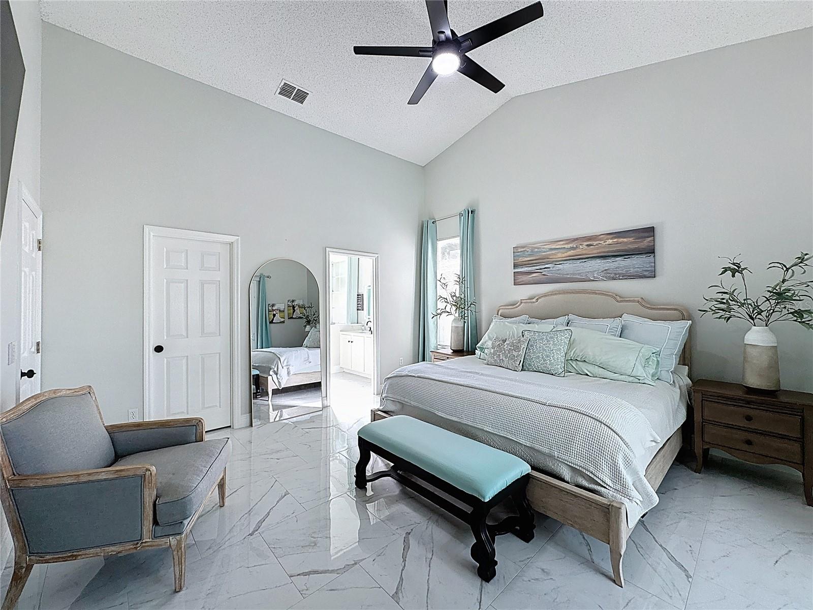 Image 36 of 97 For 1681 Waterview Loop