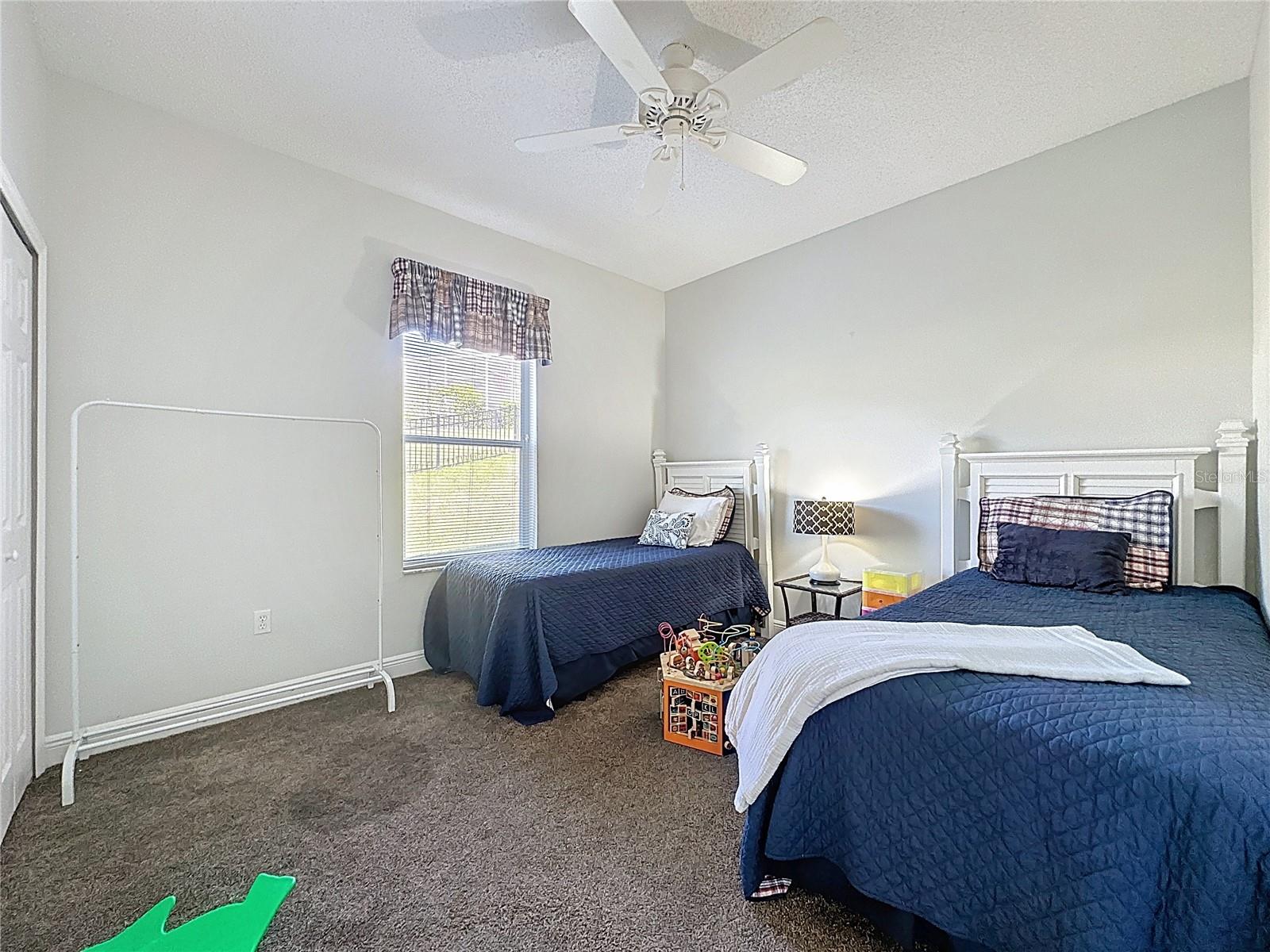 Image 49 of 97 For 1681 Waterview Loop