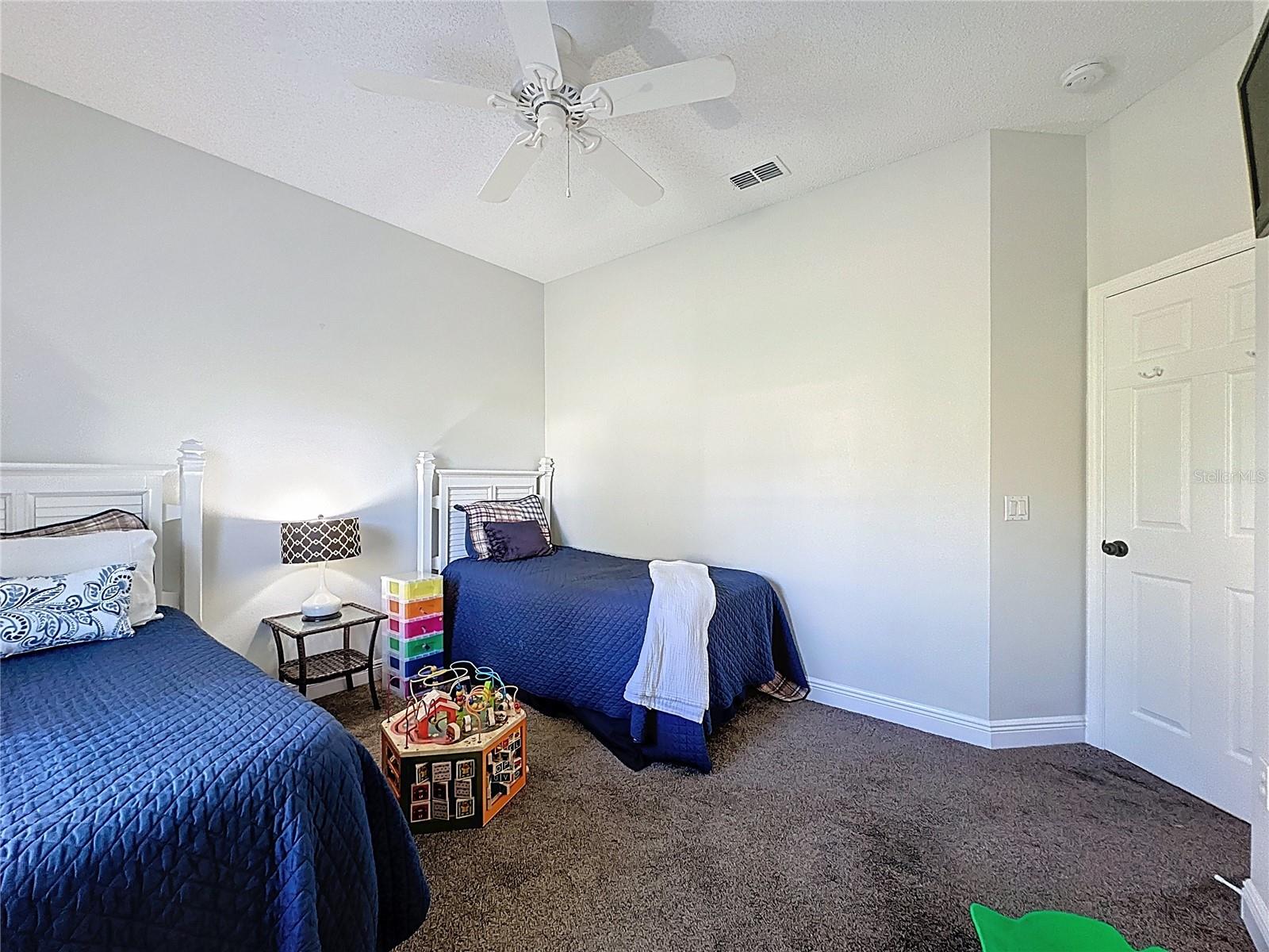 Image 50 of 97 For 1681 Waterview Loop