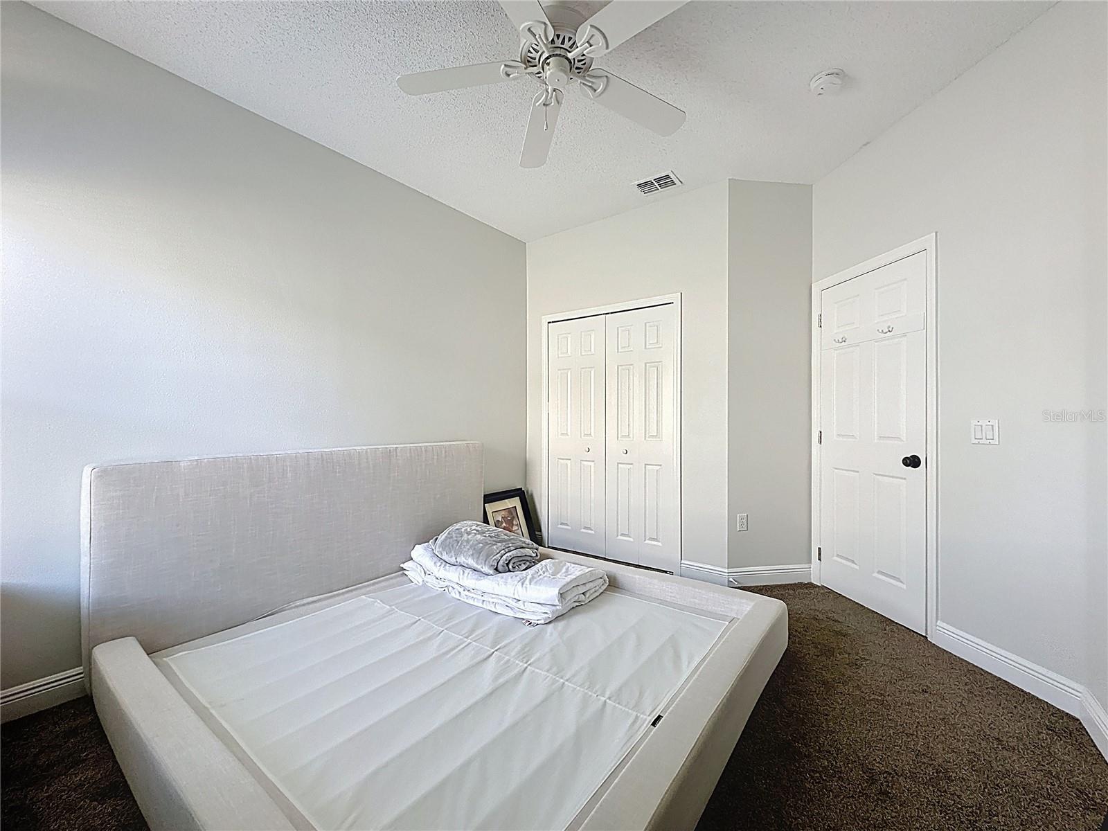 Image 53 of 97 For 1681 Waterview Loop