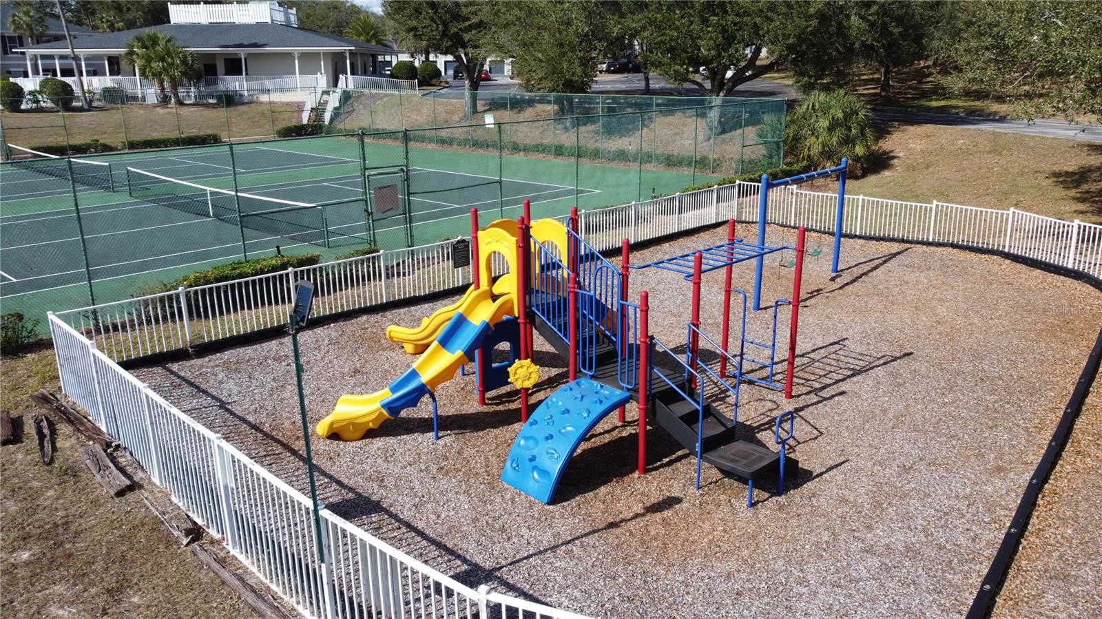 Image 84 of 97 For 1681 Waterview Loop