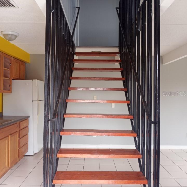 Image 2 of 14 For 4218 Overlook Drive Ne 27