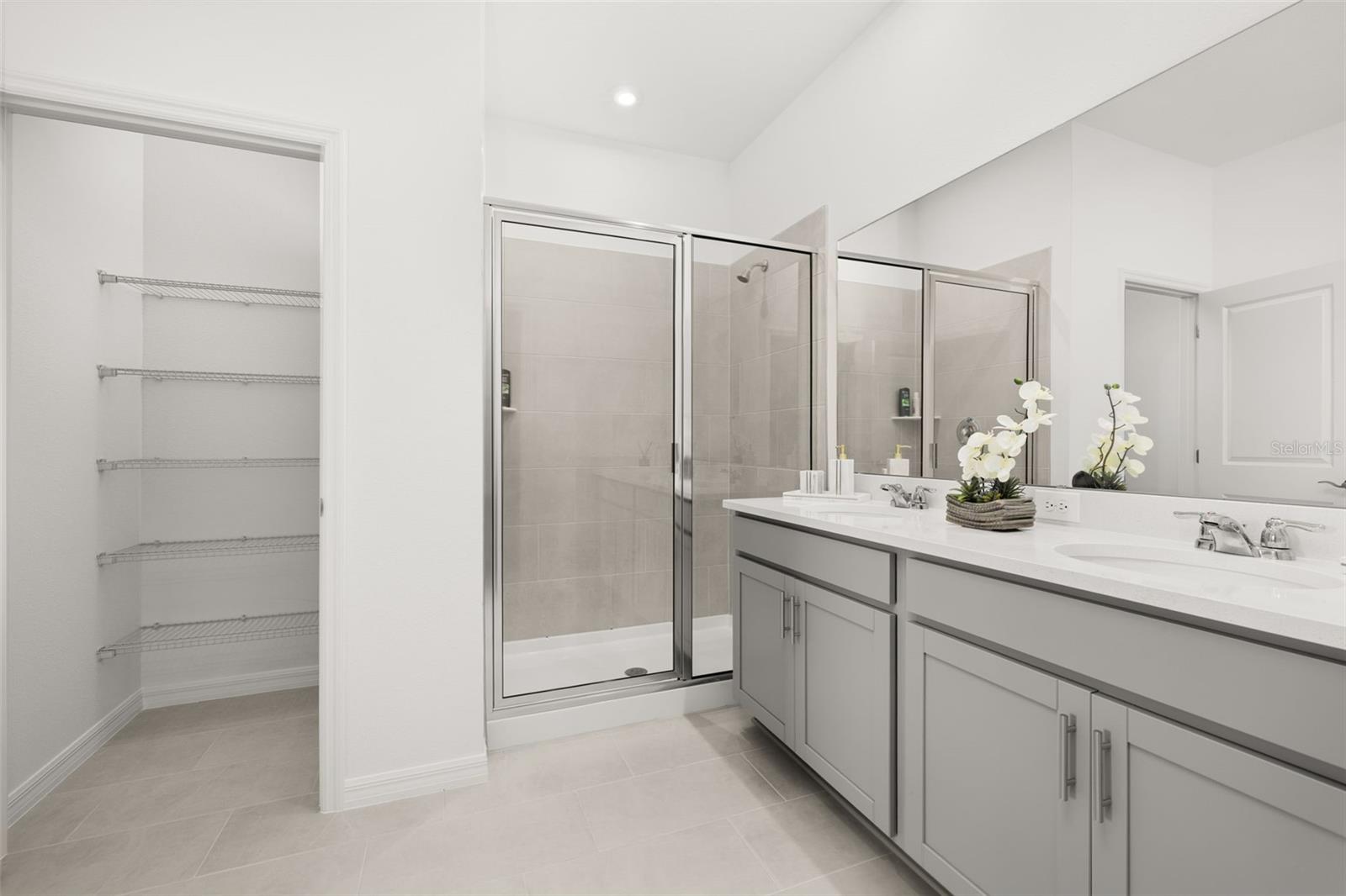 Image 31 of 47 For 1335 Normandy Drive