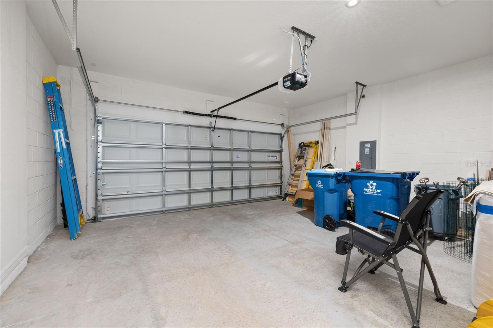 Image 33 of 47 For 1335 Normandy Drive