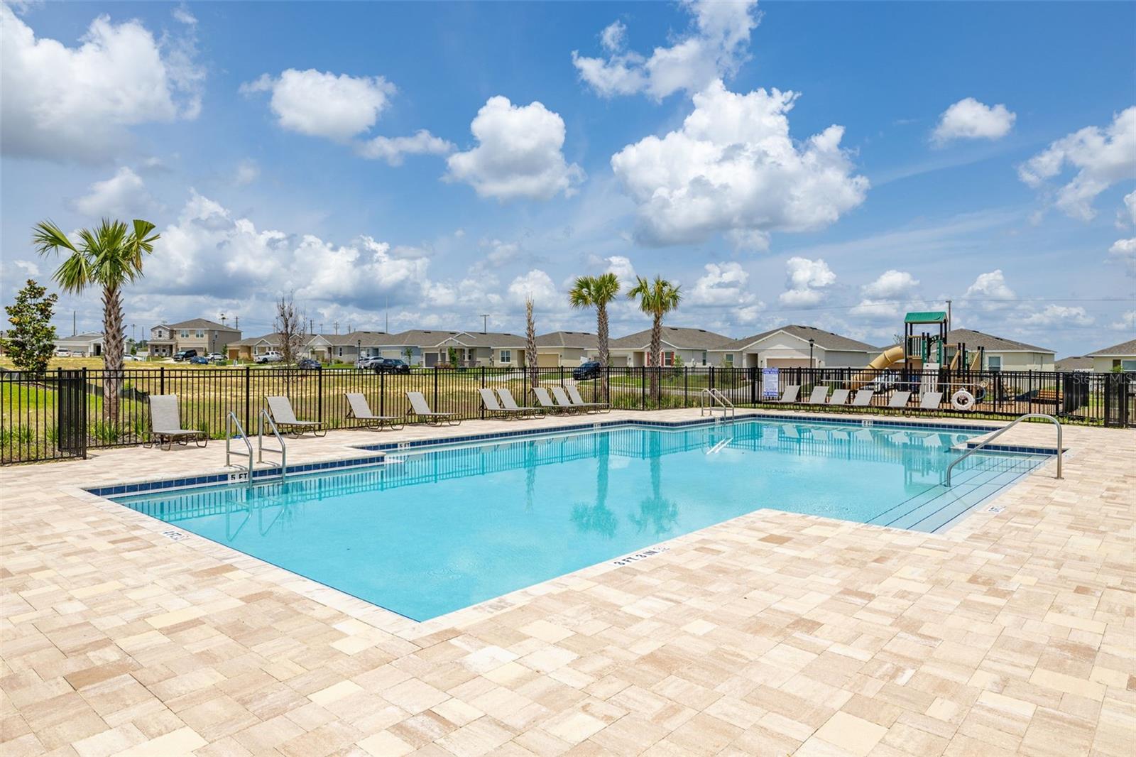 Image 40 of 47 For 1335 Normandy Drive