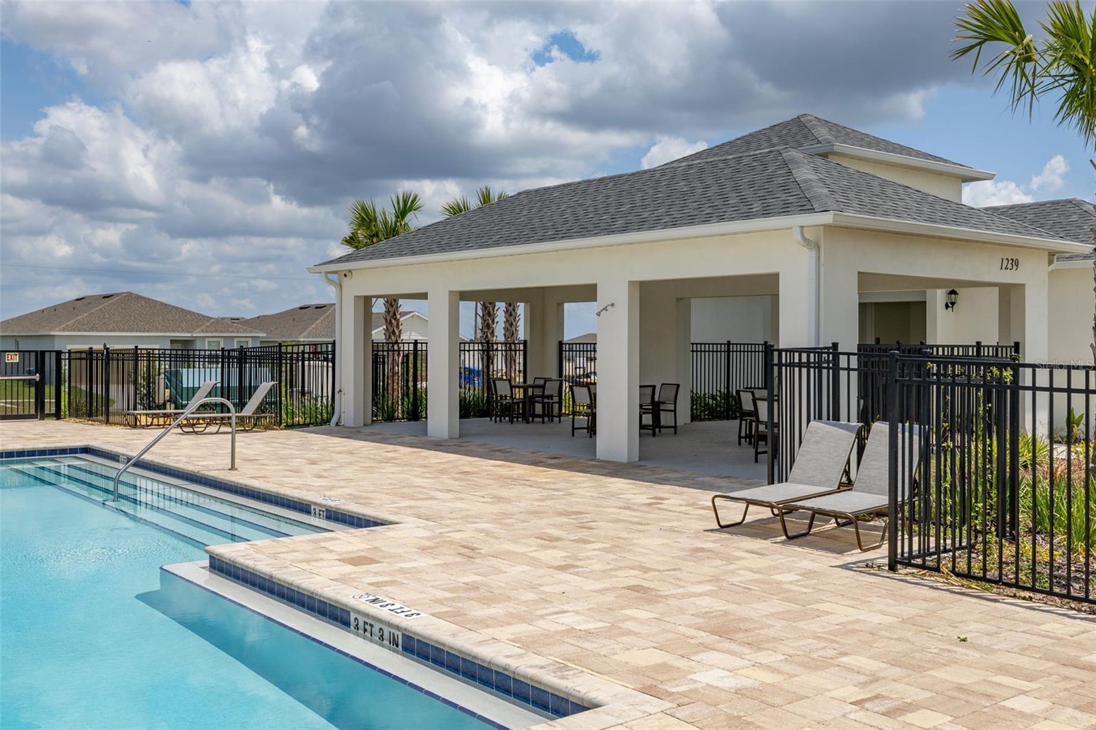 Image 42 of 47 For 1335 Normandy Drive