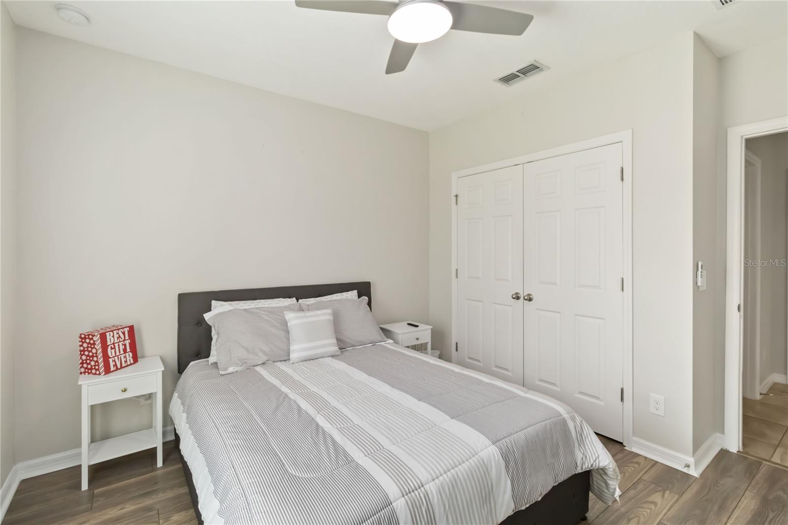 Image 23 of 60 For 3622 Cape Court