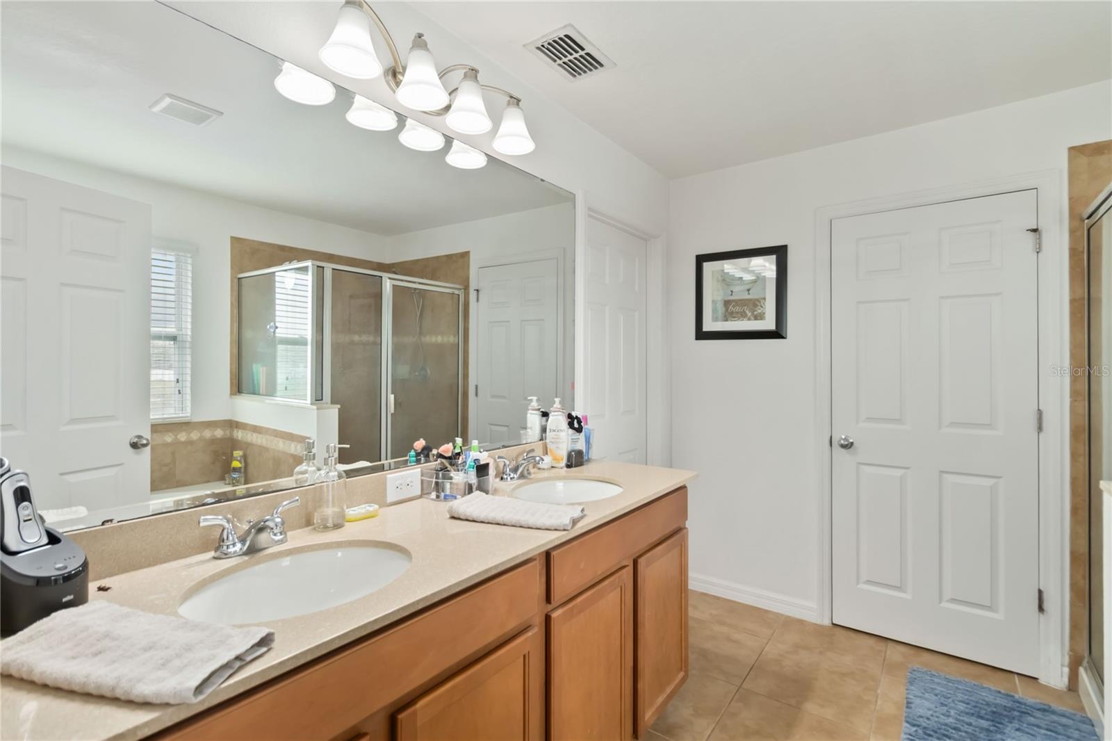 Image 34 of 60 For 3622 Cape Court