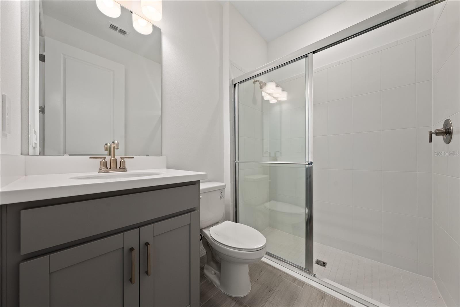 Image 14 of 35 For 5148 Goldfinch Drive