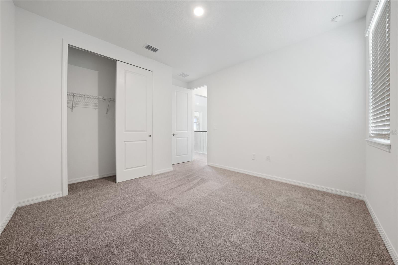 Image 20 of 35 For 5148 Goldfinch Drive