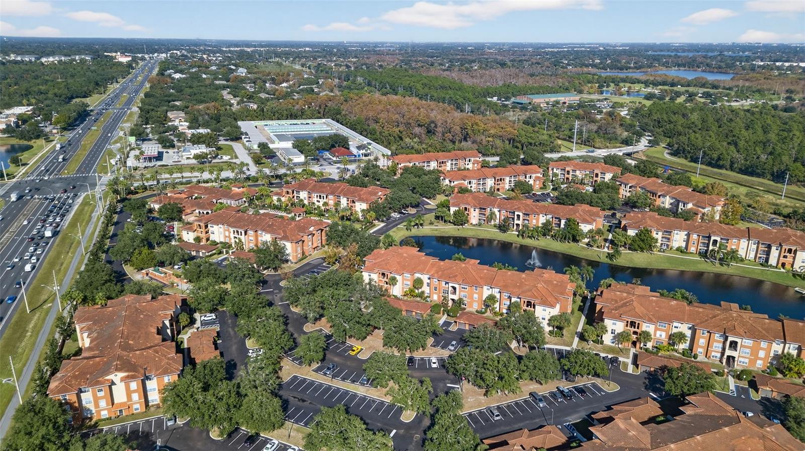 Image 73 of 94 For 5572 Metrowest Boulevard 304